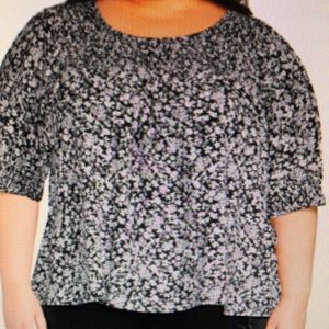 Women’s Plus Size Print Smocked Blouse